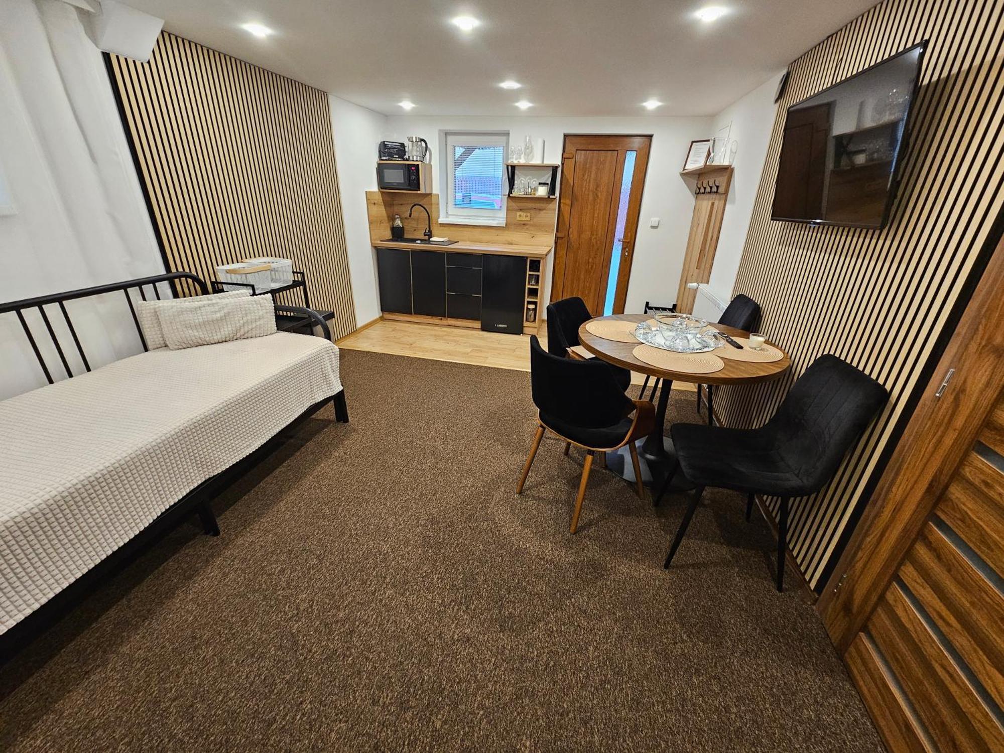 Apartmany Lenka Besenova 104 ภายนอก รูปภาพ